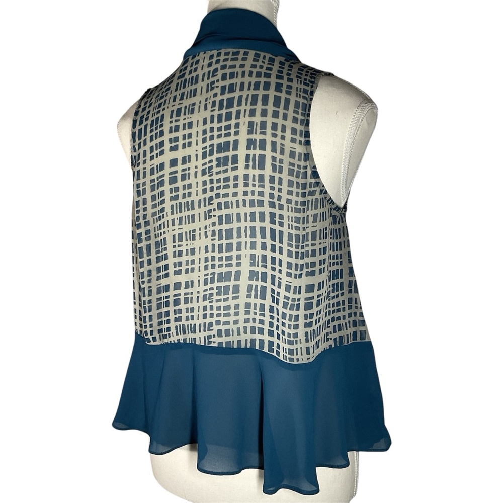 Naked Zebra Blue Sleeveless Blouse - Picture 6 of 8
